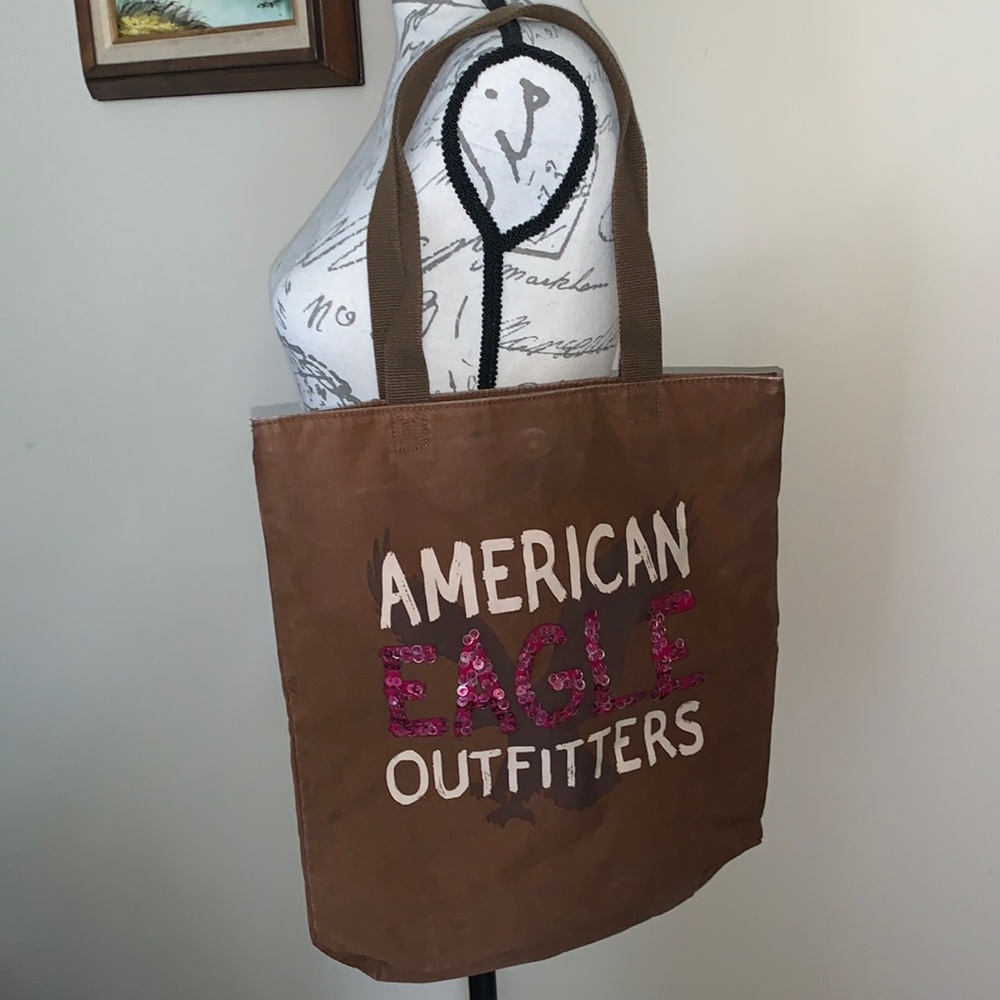 Shoulder bag, American Eagle outfitters.